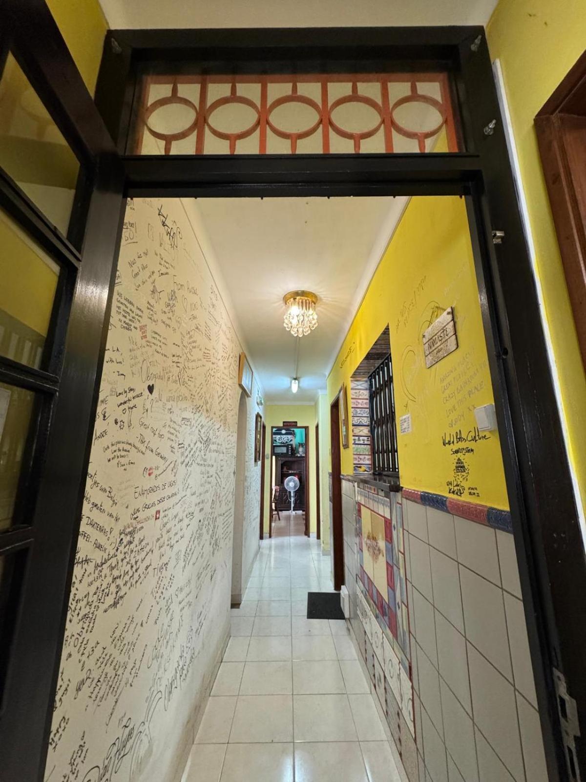 Lagos Central Hostel Exterior photo